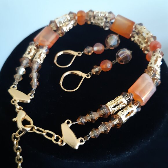 Tsumani Parure: Fire Opal Carnelian, Austrian Crystal and 18K Gold Plated Beads - Picture 13 of 13